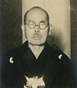 1918